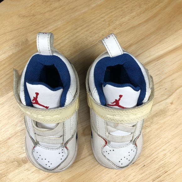 Baby jordan 3 size 4c white/navy elephant print - Picture 8 of 9